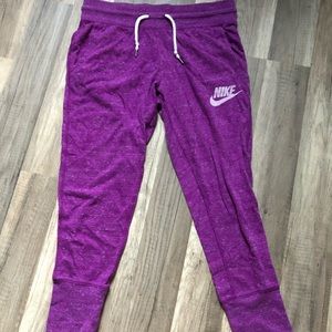 cropped nike joggers